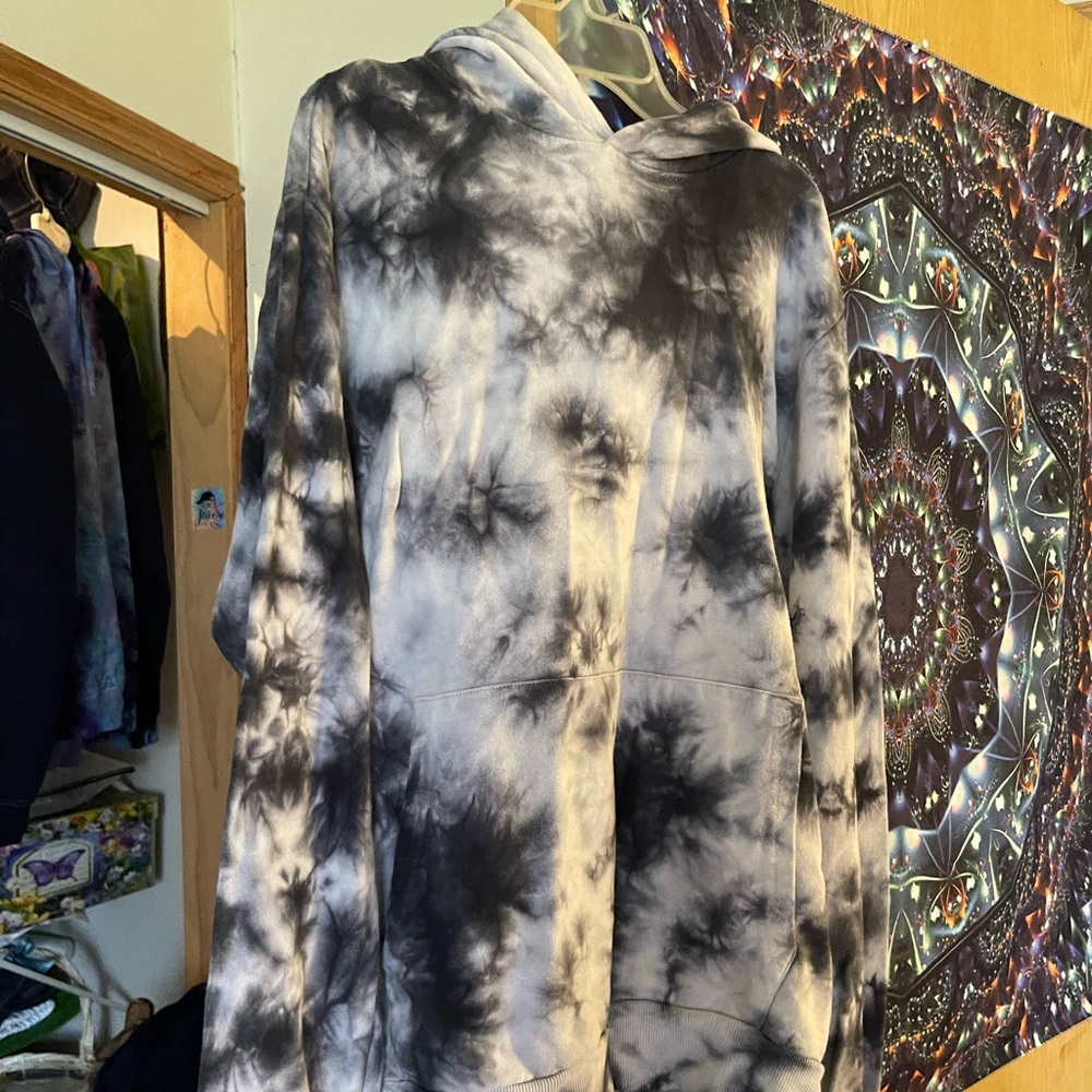 Tye dye hoodie by Hot Topic